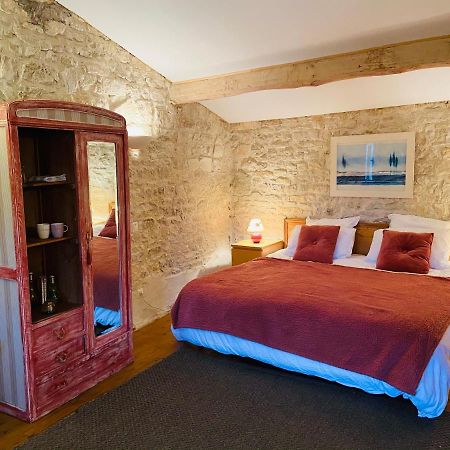 La Barauderie , Chambre Individuelle Mazeray エクステリア 写真